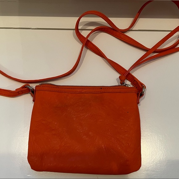 BCBG Crossbody Purse - Picture 2 of 4